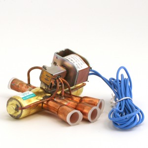 Fyrvägsventil SHF-11-45 med spole