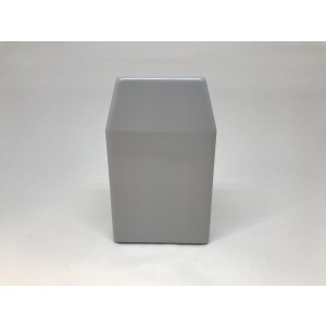 001B. Utegivare med neutral TT-kapsling