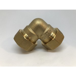 183. Koppling 28x28 Vinkel90º