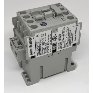 068. Kontaktor 12a