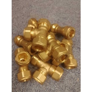10-pack T-rör klämringskoppling 15 mm 