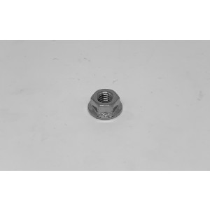 024. Mutter till fläktvinge