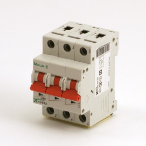 011B. Automatsäkring PLS6-C10/3 